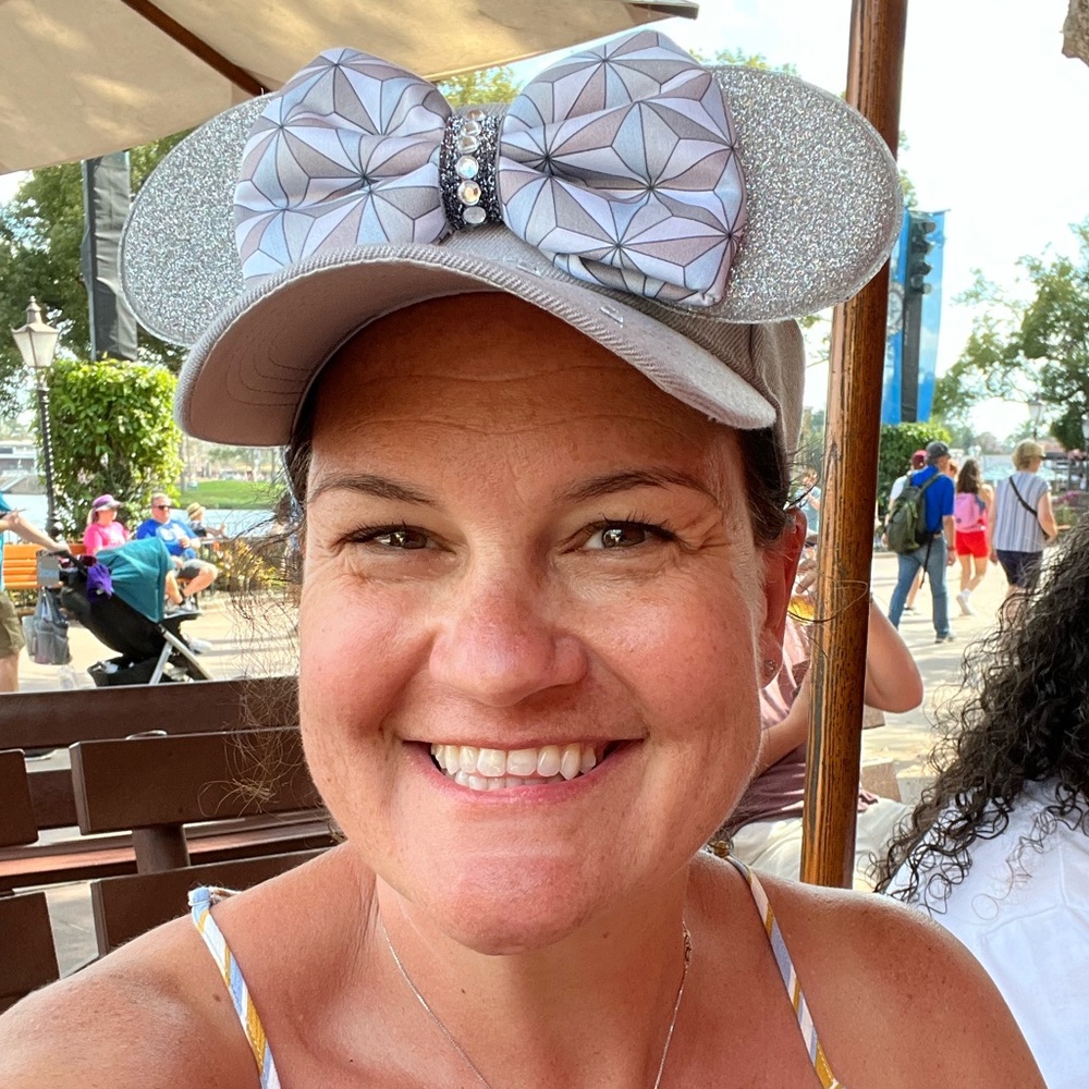 Meet your Posher, Amy